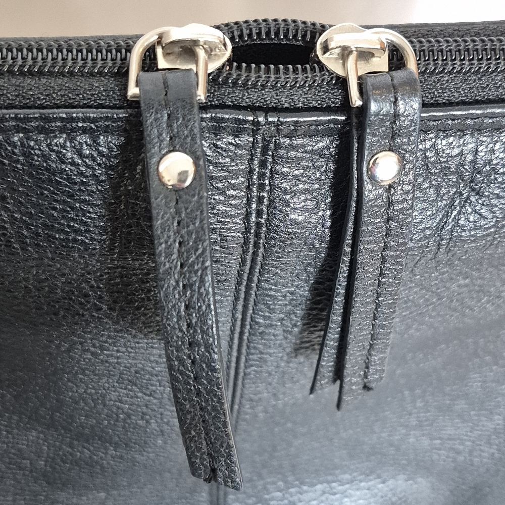 Latico Black Leather Laptop Bag - Picture 8 of 16